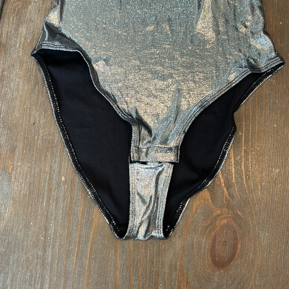 Monki Silver Bodysuit - Picture 6 of 8